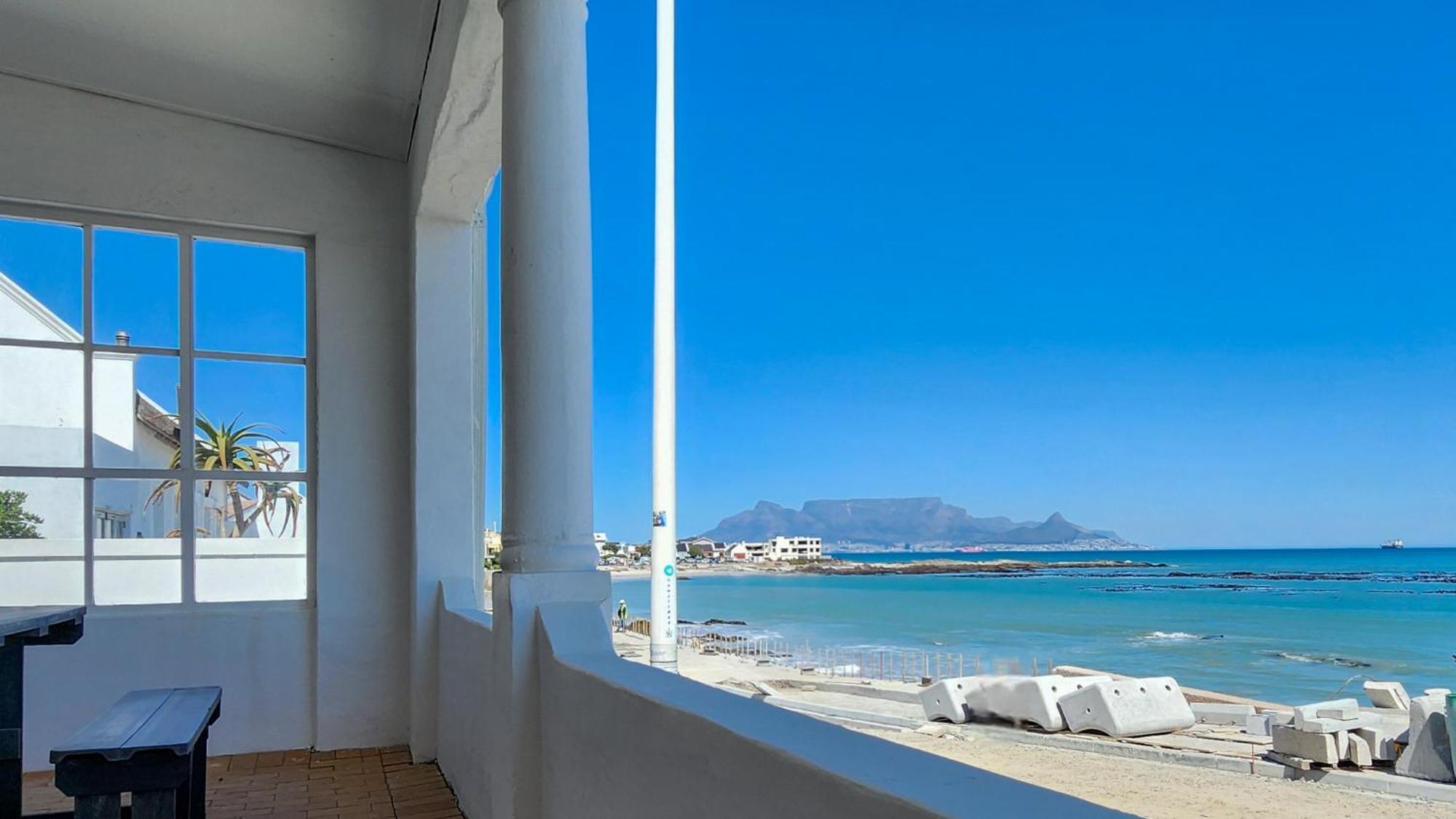 The Blue Peter Hotel Bloubergstrand Εξωτερικό φωτογραφία