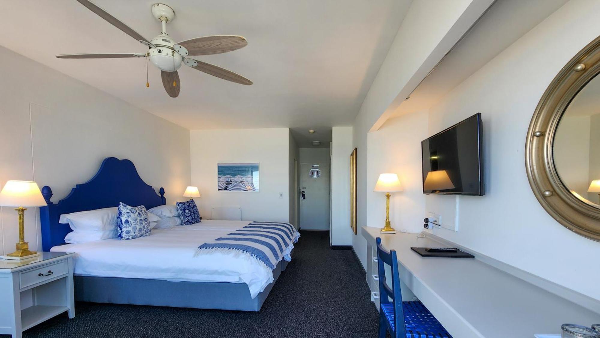 The Blue Peter Hotel Bloubergstrand Εξωτερικό φωτογραφία