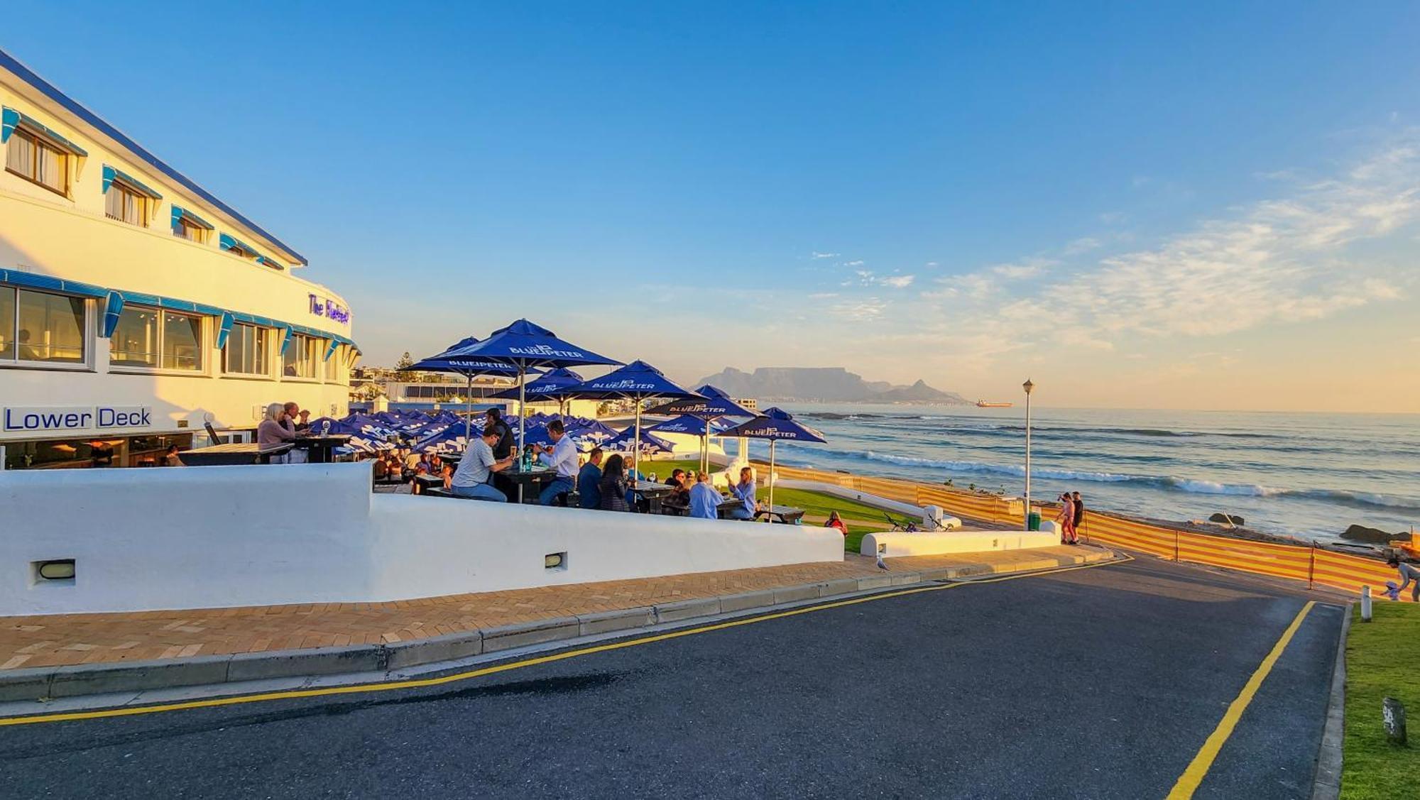 The Blue Peter Hotel Bloubergstrand Εξωτερικό φωτογραφία
