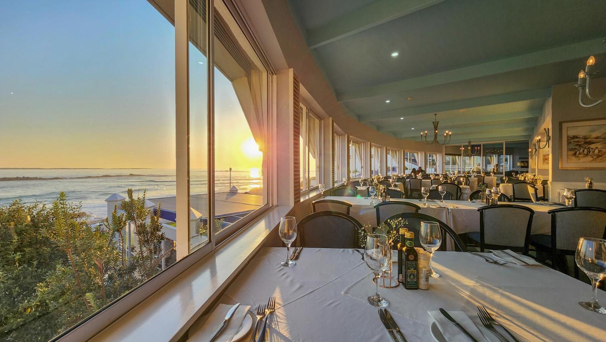 The Blue Peter Hotel Bloubergstrand Εξωτερικό φωτογραφία